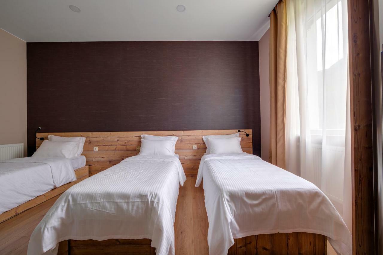 Hotel Sioni Sioni  ภายนอก รูปภาพ