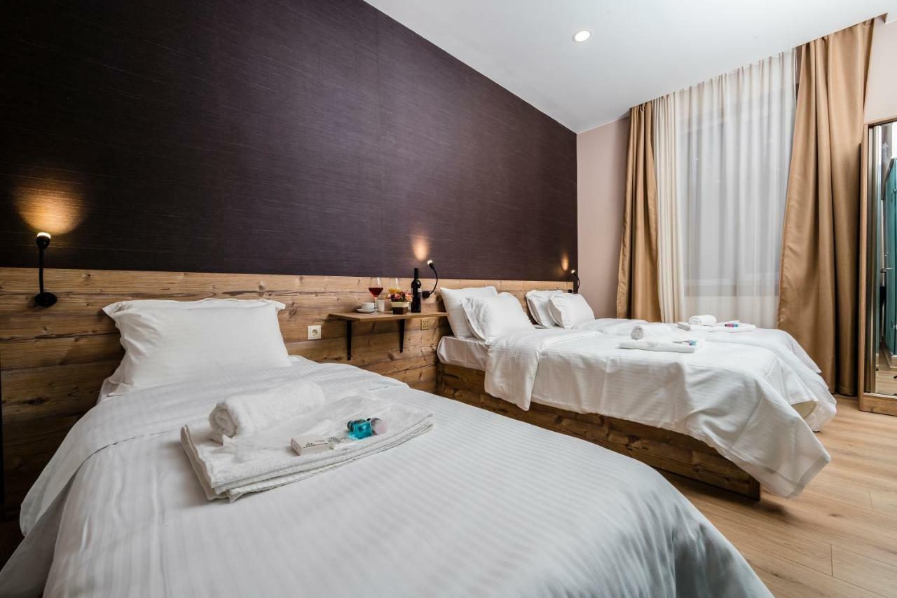 Hotel Sioni Sioni  ภายนอก รูปภาพ