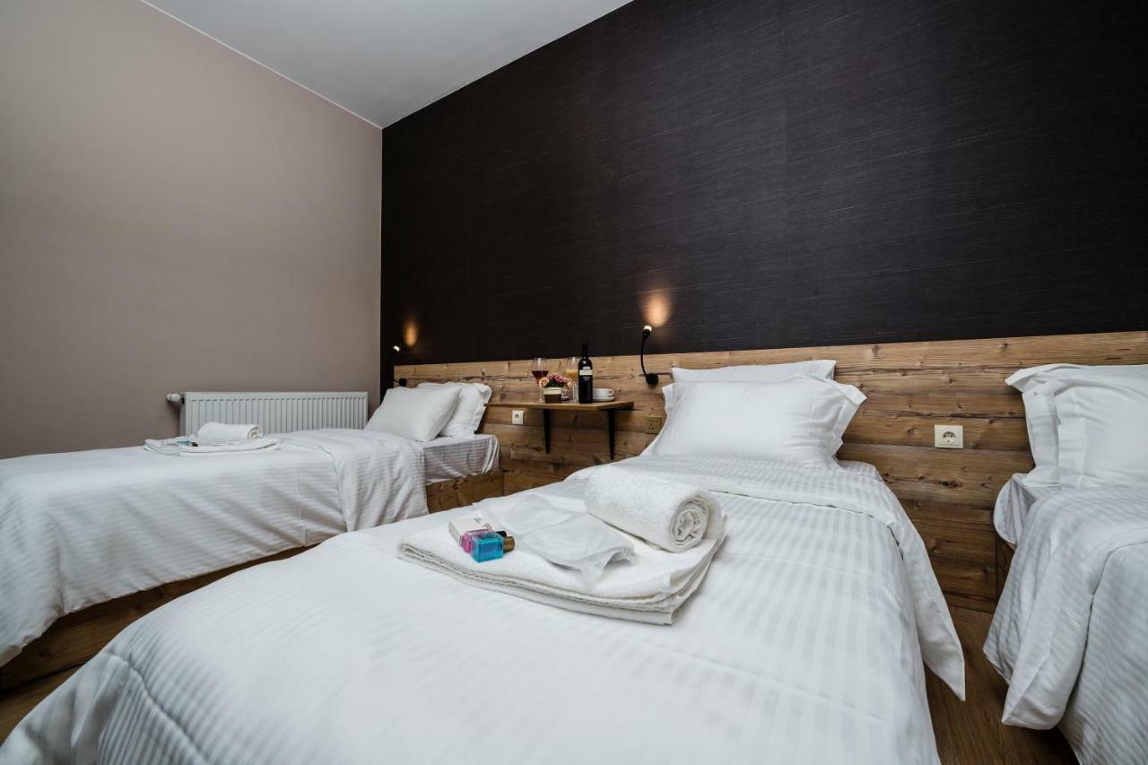 Hotel Sioni Sioni  ภายนอก รูปภาพ